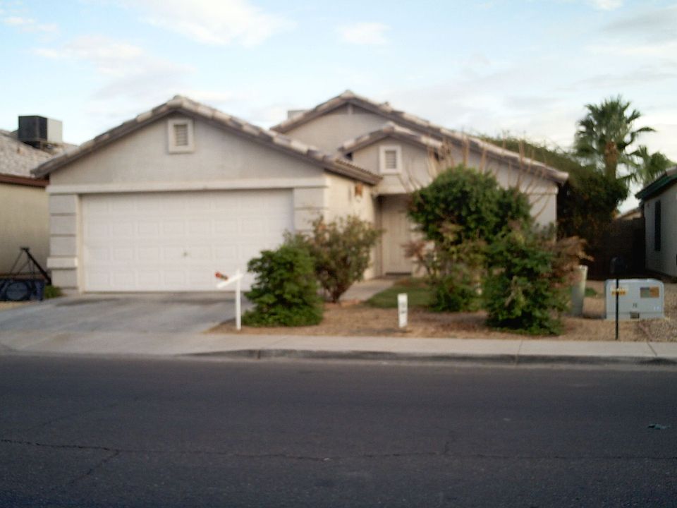Front of home facing south