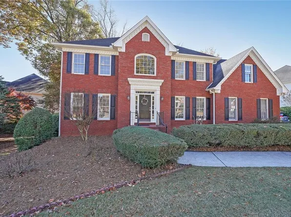 1381 Providence Dr, Lawrenceville, GA 30044