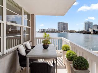 2016 Bay Dr APT 208, Miami Beach, FL 33141
