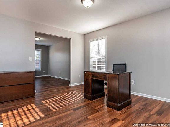 2nd image of 108 Herndon Ct