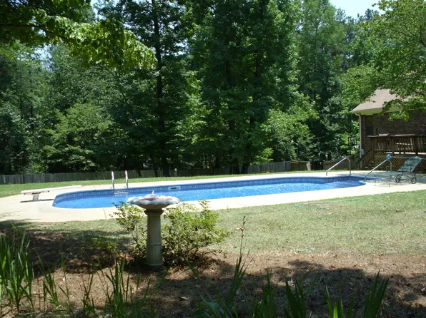 106 Big Oak Dr, Maylene, AL 35114