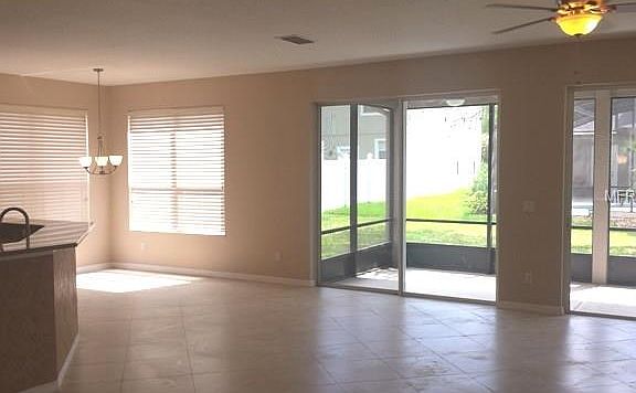 3rd image of 1470 Twin Leaf Ln