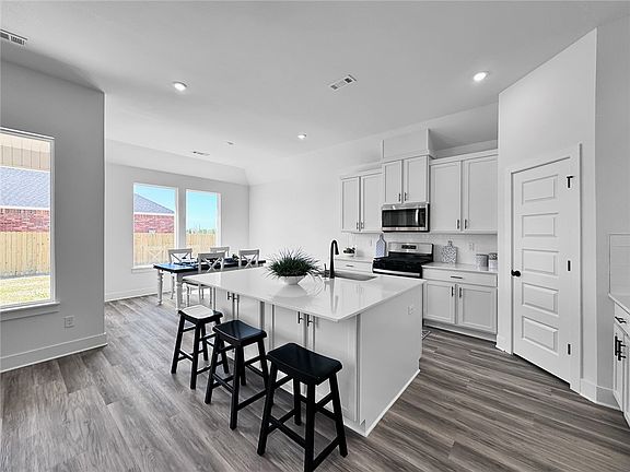 2nd image of 8003 E Sugarloaf St