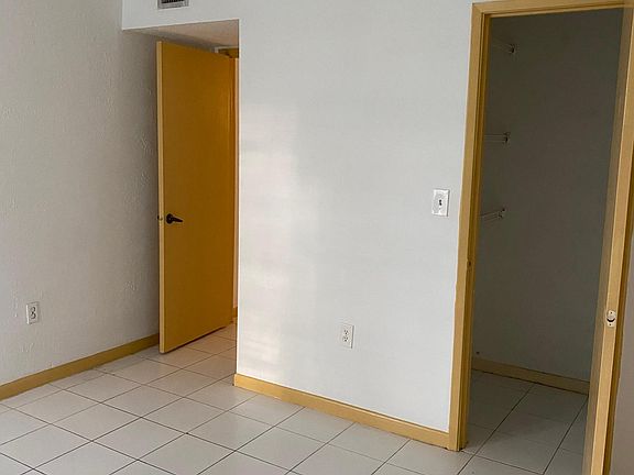 4th image of 502 NW 87th Ave APT 105