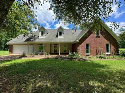 5 Hickory Grove Cv, Oakland, TN, 38060