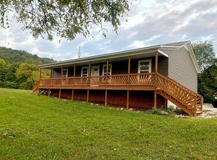 212 Darlene Dr, Sparta, TN 38583