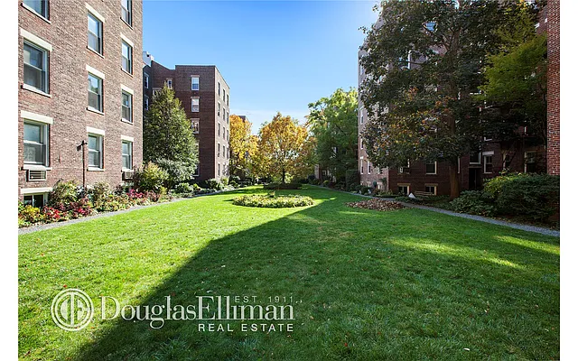 Sold by Douglas Elliman | media 20