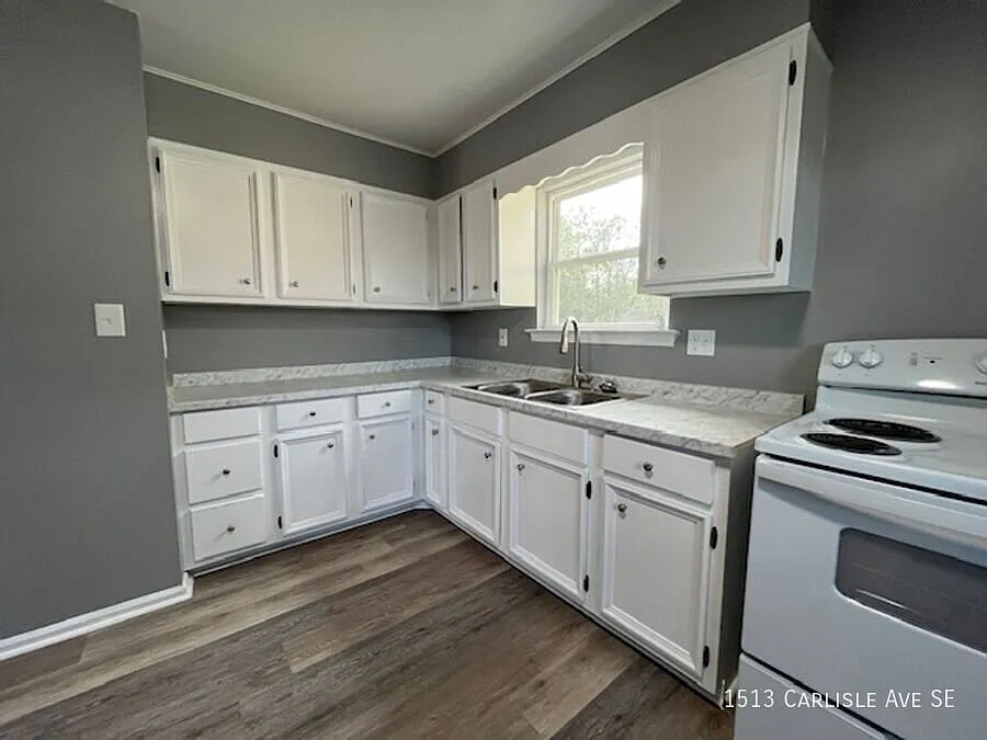 3-Bedroom Single-Family Home in SE Roanoke — Photo 3