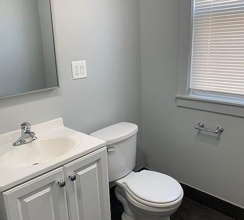 5th image of 630 N Lorel Ave #2