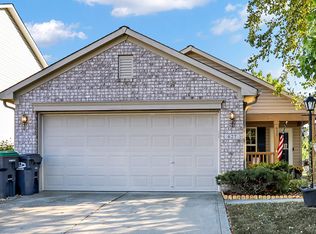 627 Rocky Meadow Dr, Greenwood, IN 46143
