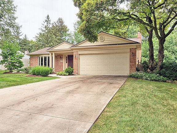 3rd image of 42270 Sunnydale Ln