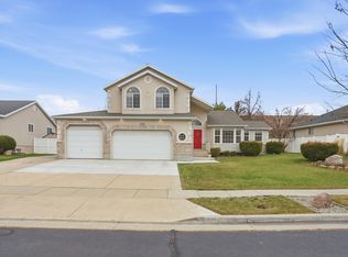 1239 W Pitchfork Rd, Murray, UT 84123