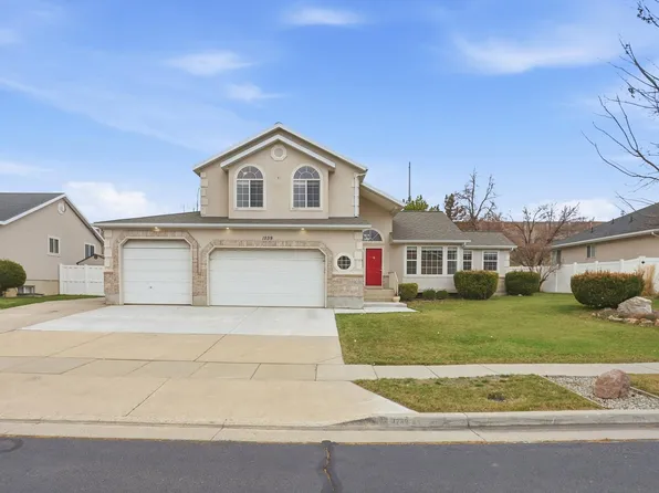 1239 W Pitchfork Rd, Murray, UT 84123