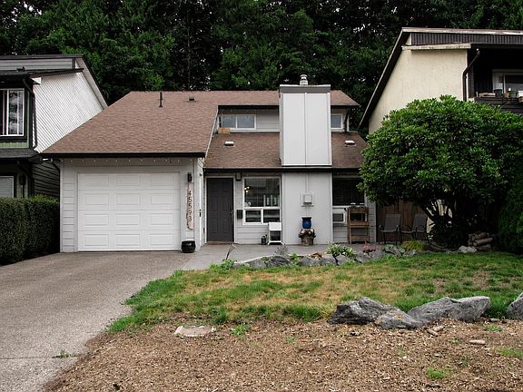 2nd image of 45593 McIntosh Dr
