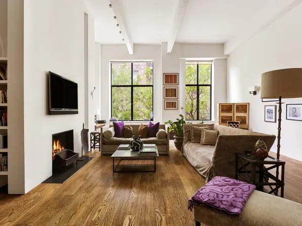 377 West 11th Street 3A image 1 of 18