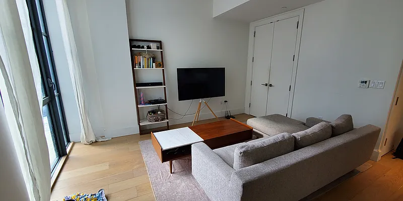 Rented by Compass | media 20