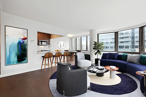 Rented by Greystar | media 56