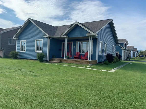 5 Bayside Drive, Stephenville, NL A2N0C3