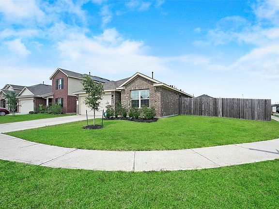 2nd image of 5406 Dunsmore Harbor Ln