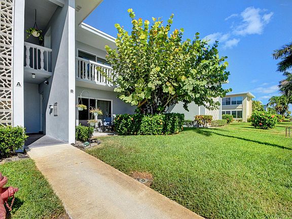 5th image of 225 Main Blvd APT 1B