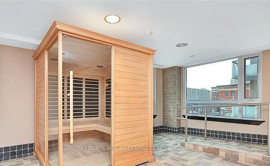 3 bed, $2,500 — Photo 4