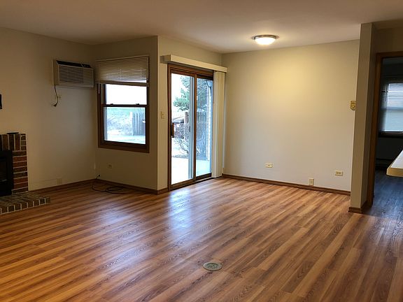 5th image of 4407 W Shamrock Ln APT 1C
