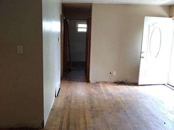 5th image of 2923 Lee Ellen Pl