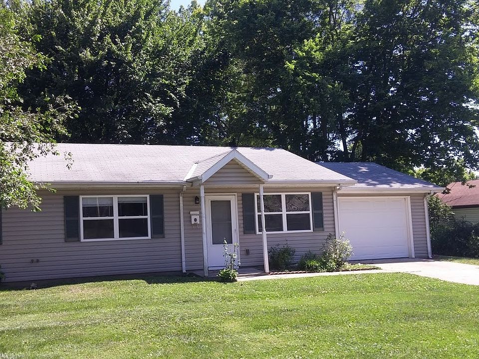 1st image of 2402 El Tivoli Dr N