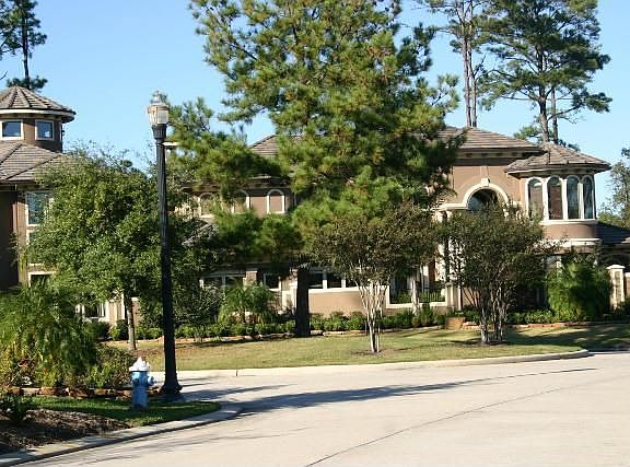 2nd image of 14307 Heidi Oaks Ln