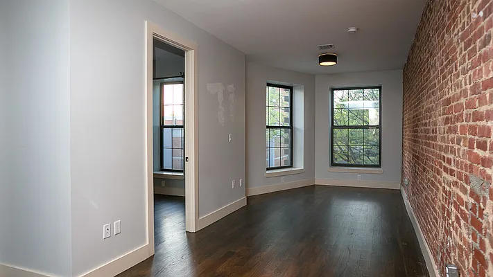 Rented by Nooklyn NYC LLC | media 41