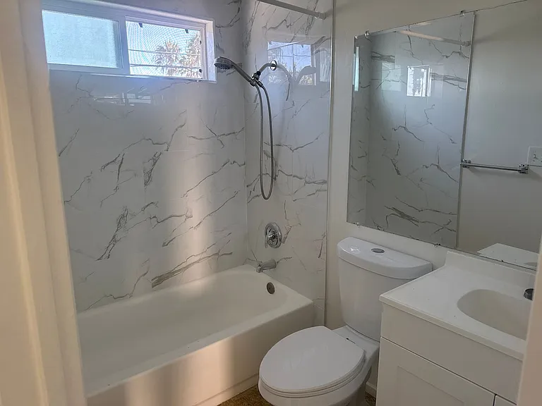 121 Elder Avenue A - J — Photo 10