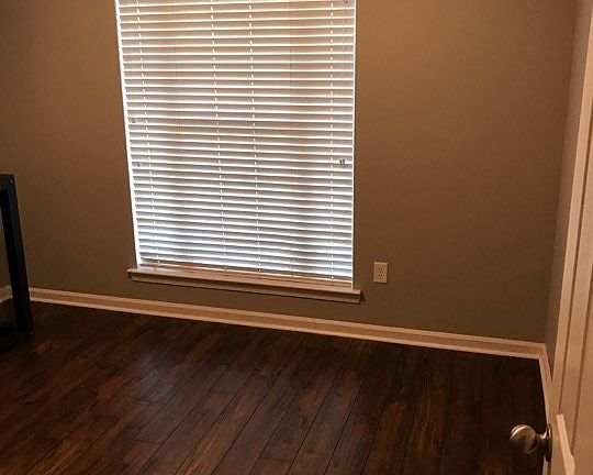 spare bedroom