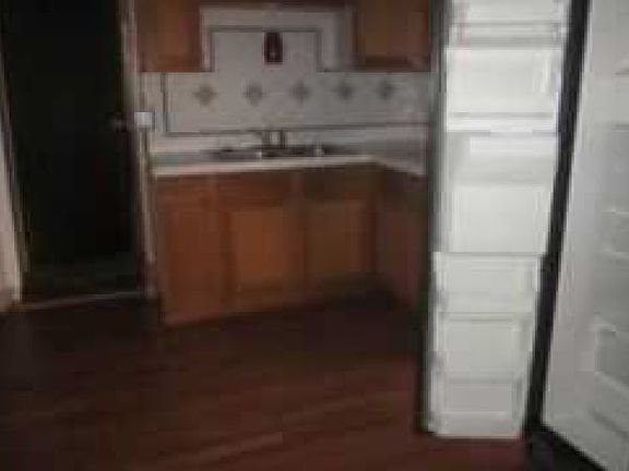5th image of 1008 Bellamah Ave NW