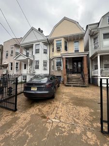 223 Harrison Ave, Jersey City, NJ, 07304