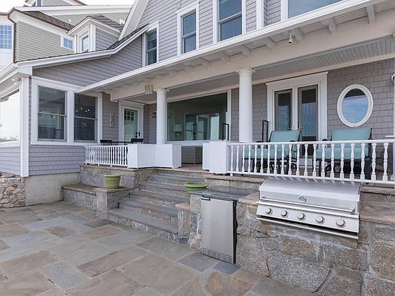 4th image of 46 Ocean Dr N