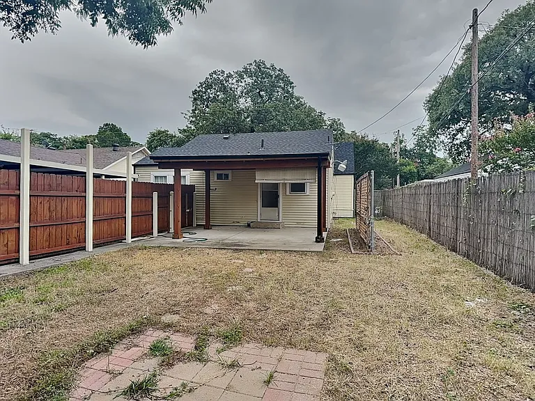 3113 Clary Ave — Photo 14