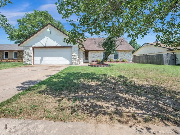 3529 S 148th Pl E, Tulsa, OK 74134