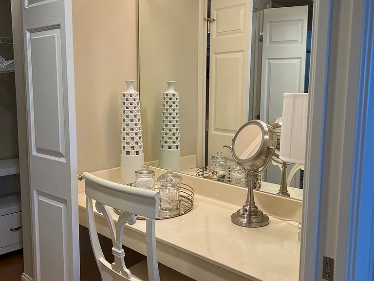 5550 Heron Point Dr #702 — Photo 5