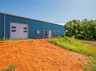 370 SE Bolin Rd, Gentry, AR 72734