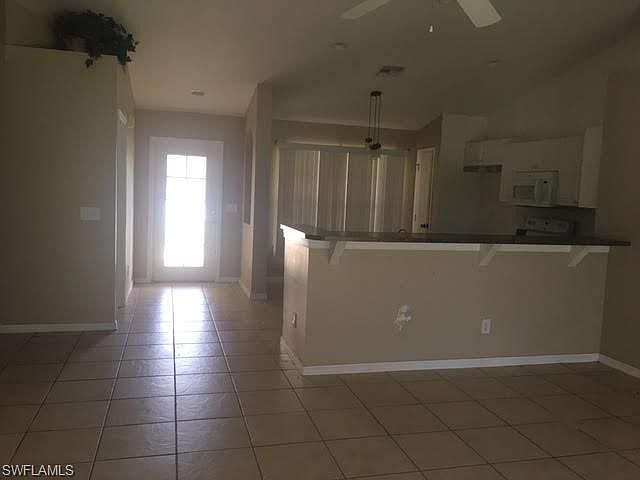 2nd image of 6520 Maytree Cir