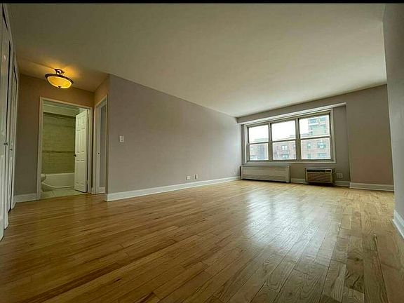 3rd image of 12333 83rd Ave #308