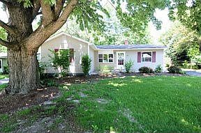 1st image of 142 Hayer Dr