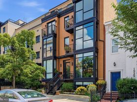 1931 12th St NW
