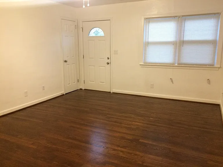 3468 Vivian St — Photo 16