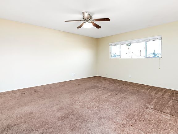 2nd image of 118 N Eucalyptus Ave APT 5