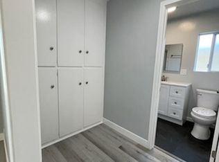 #725, Reseda, CA 91335