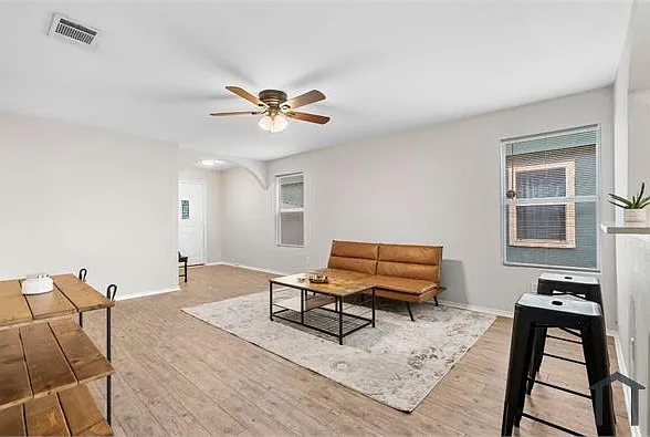 3103 Crownover St — Photo 9