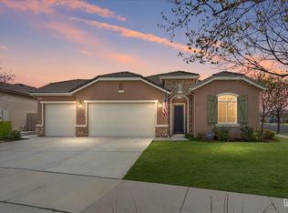 6207 Shelburne Dr, Bakersfield, CA