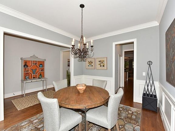 3rd image of 1858 Legrand Cir
