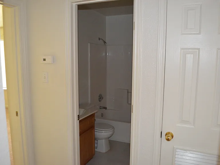 2204 Wildewood Dr — Photo 36